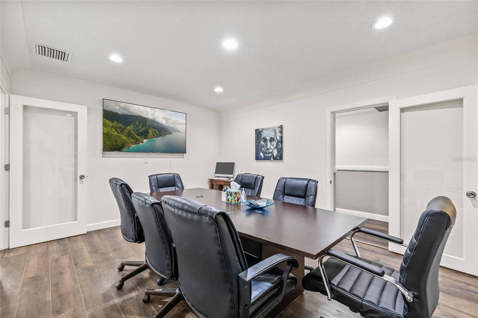 SKYLINE GROVES - Commercial Sale