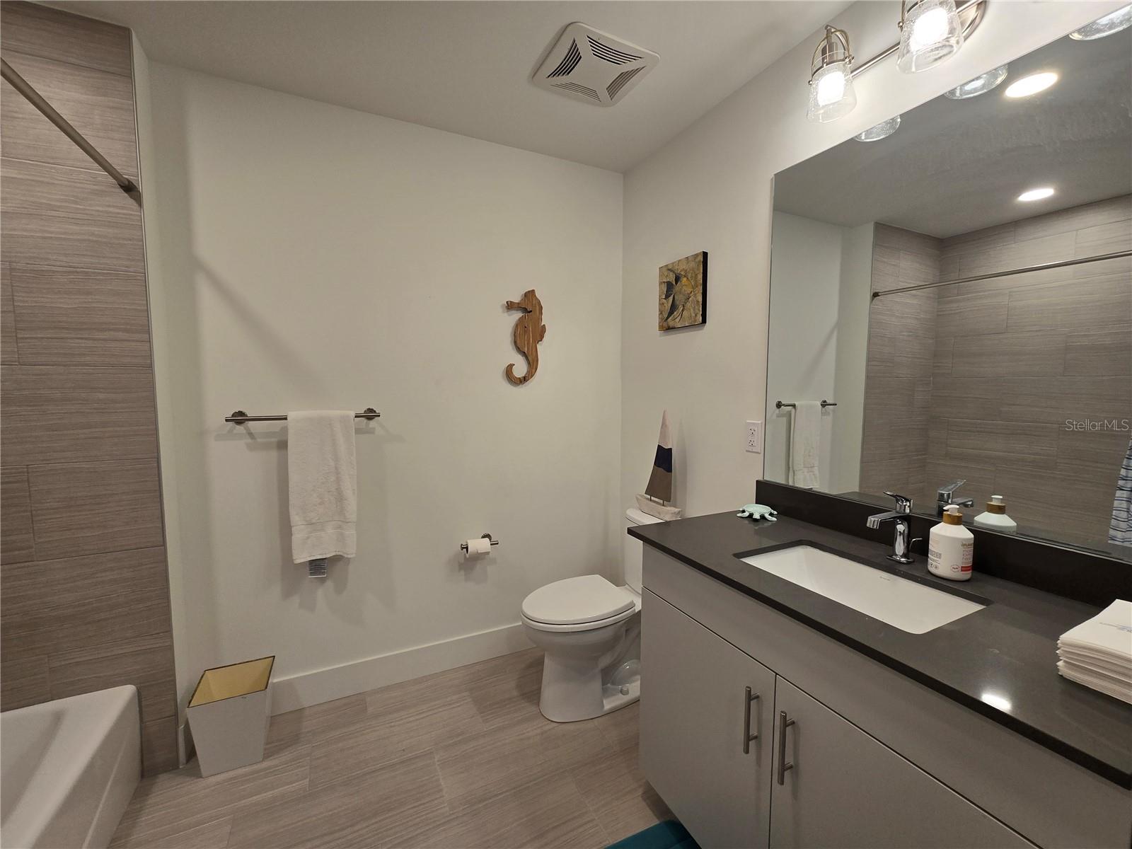 THE STRAND OF SARASOTA - Residential Lease