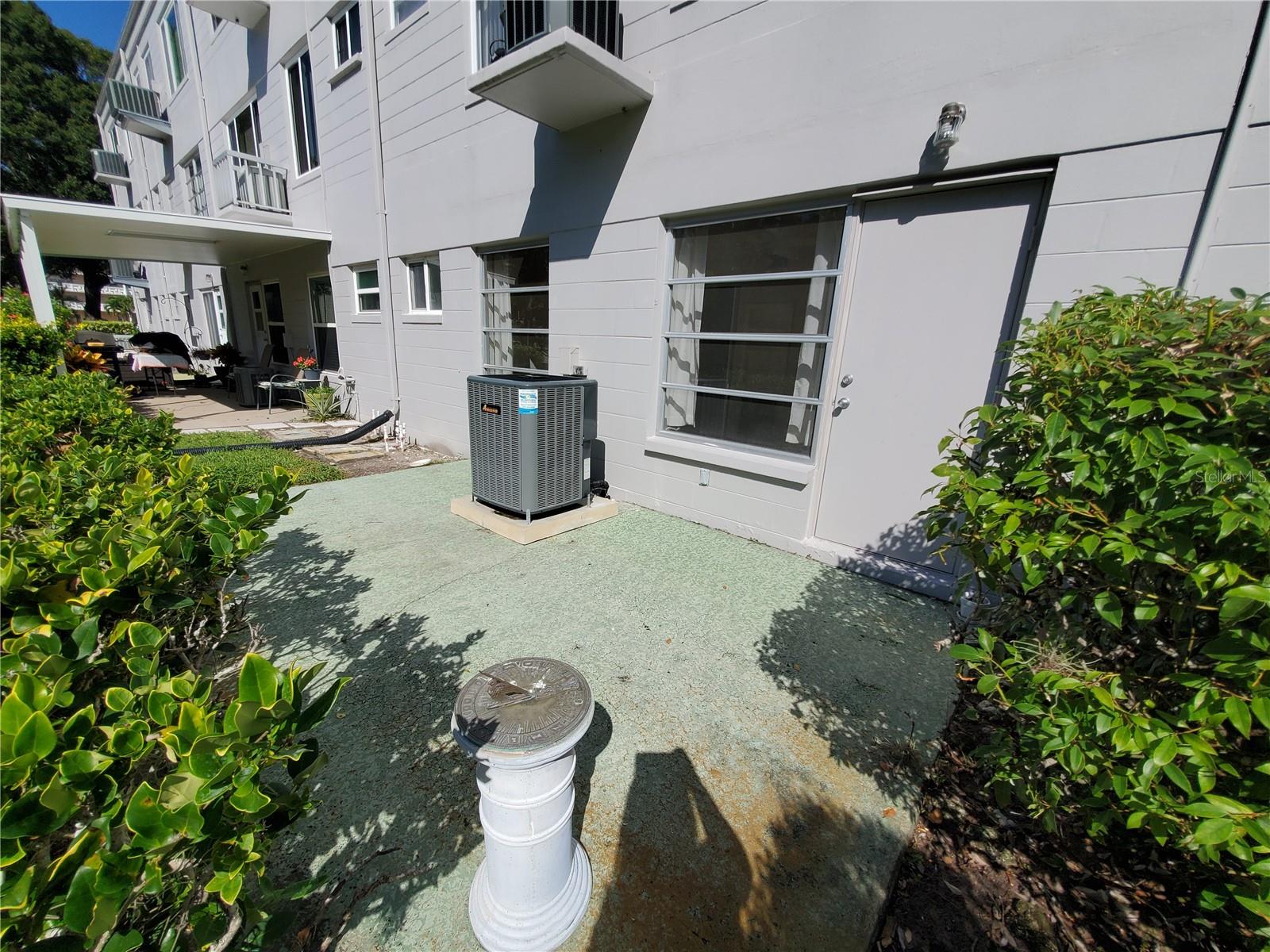 ON TOP OF THE WORLD - Residential Lease