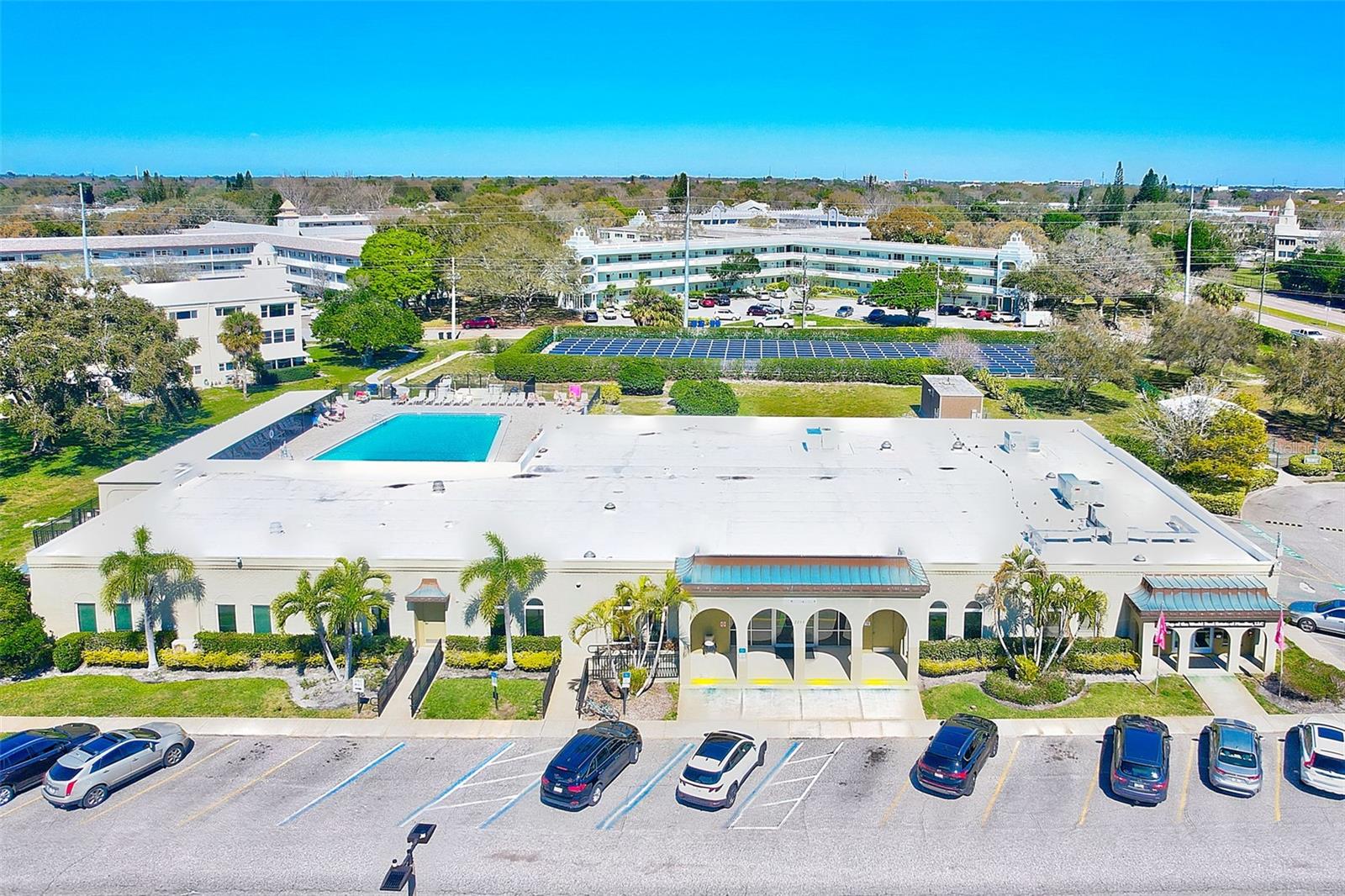 ON TOP OF THE WORLD - Residential Lease