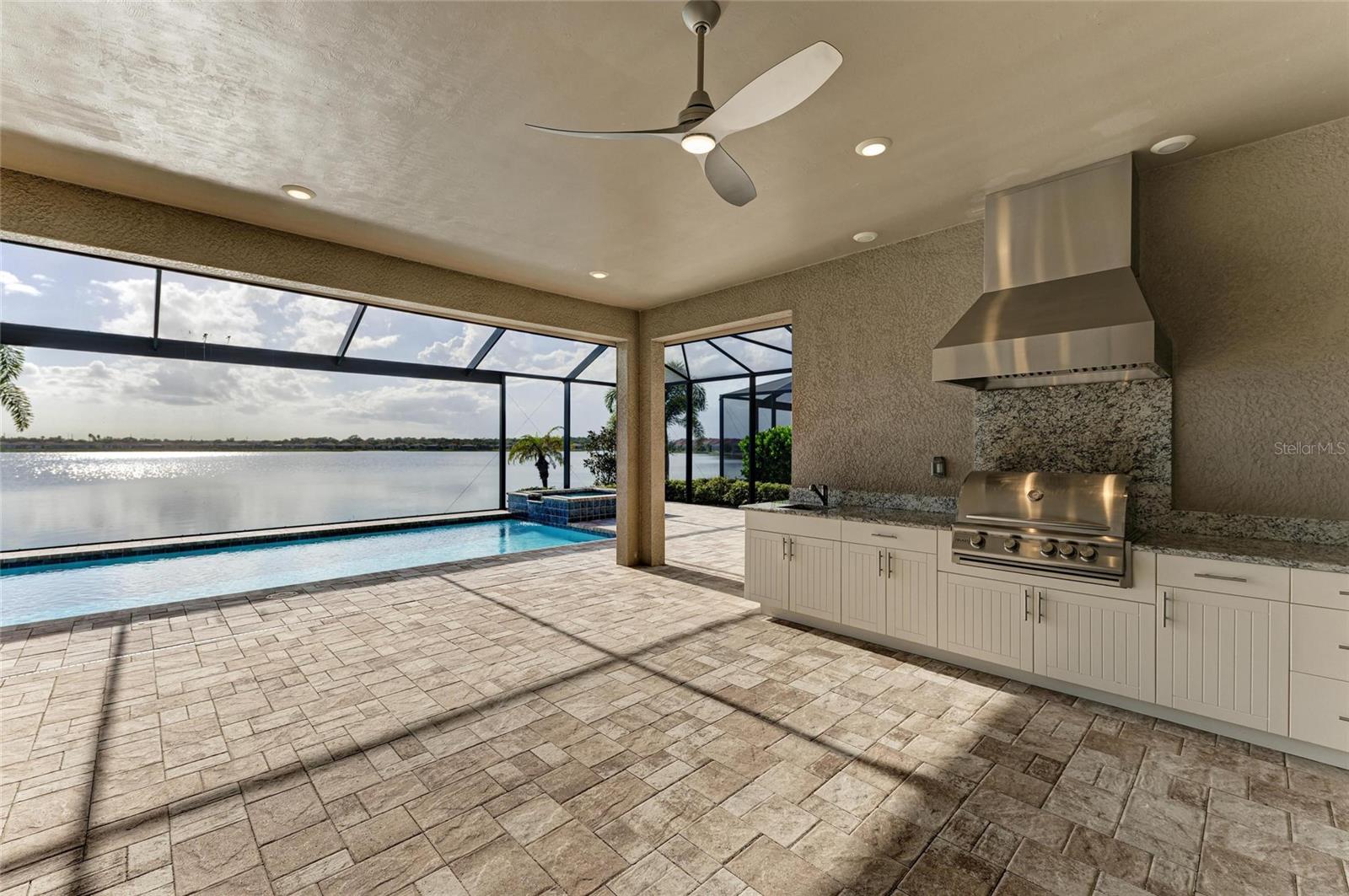 513 MARAVIYA BOULEVARD