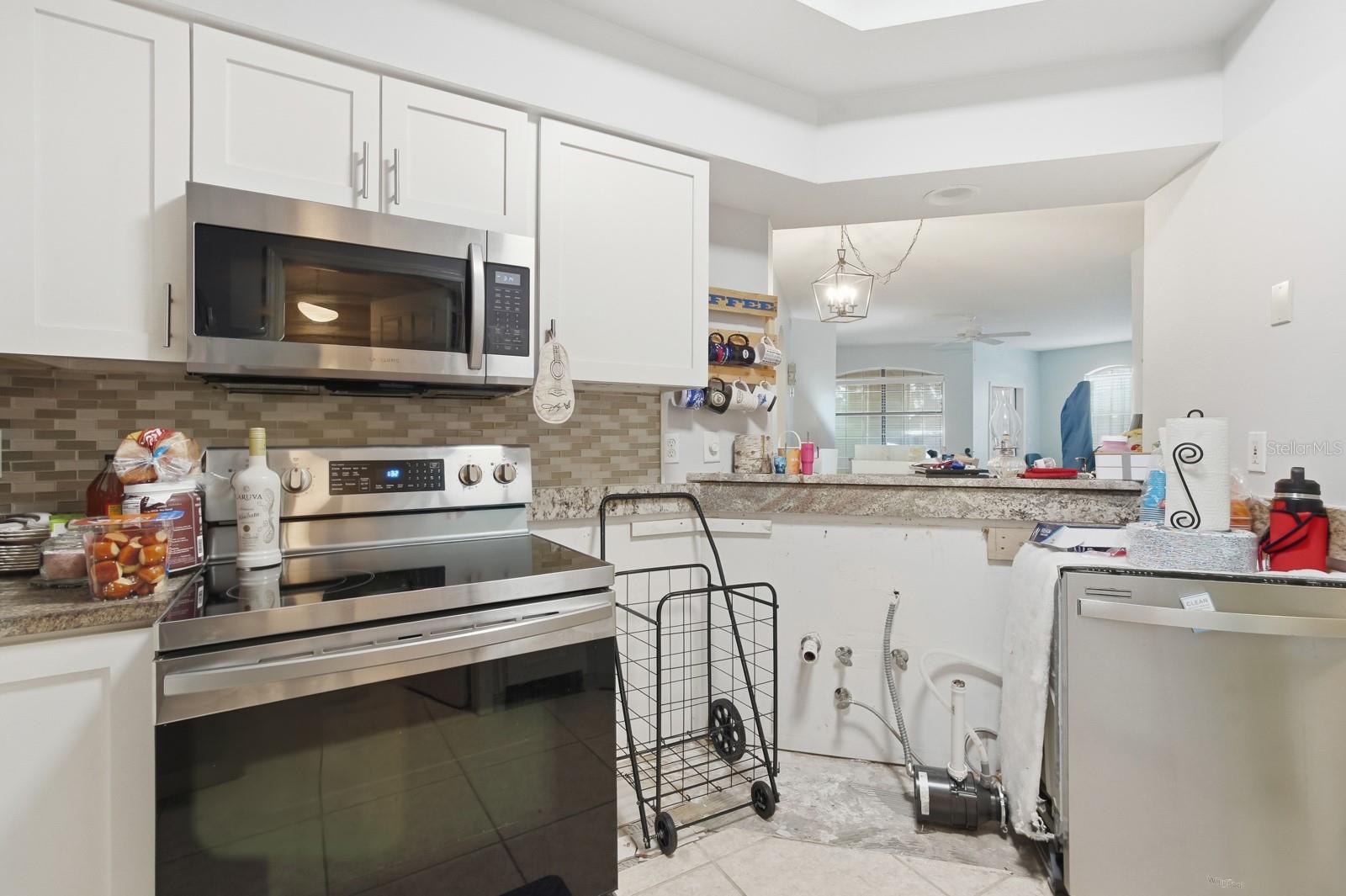 VISTA COVE - Residential