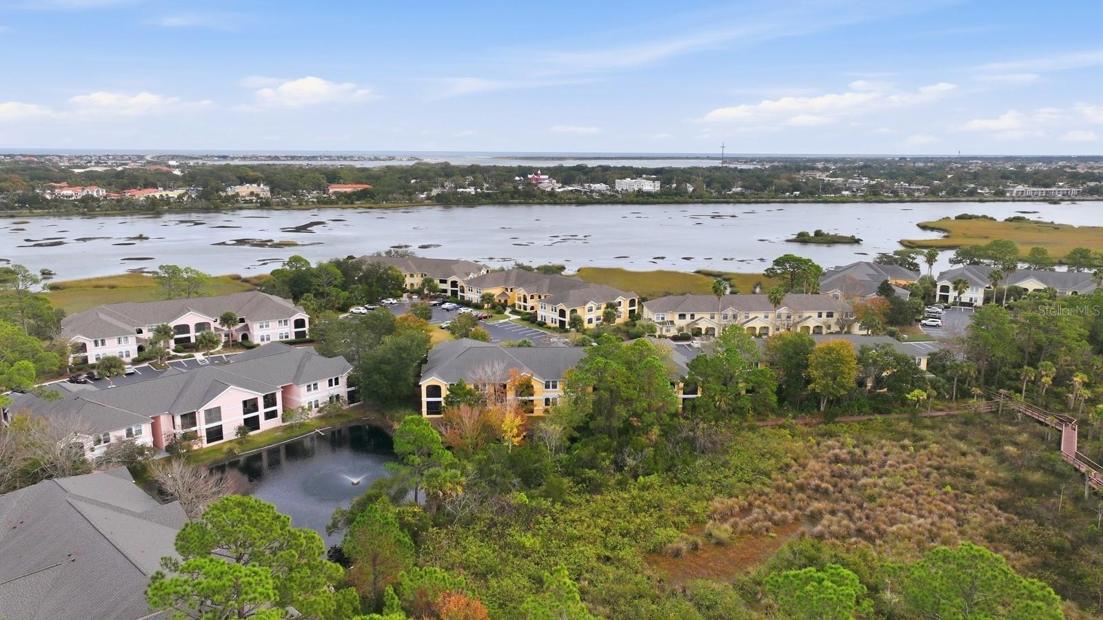 VISTA COVE - Residential