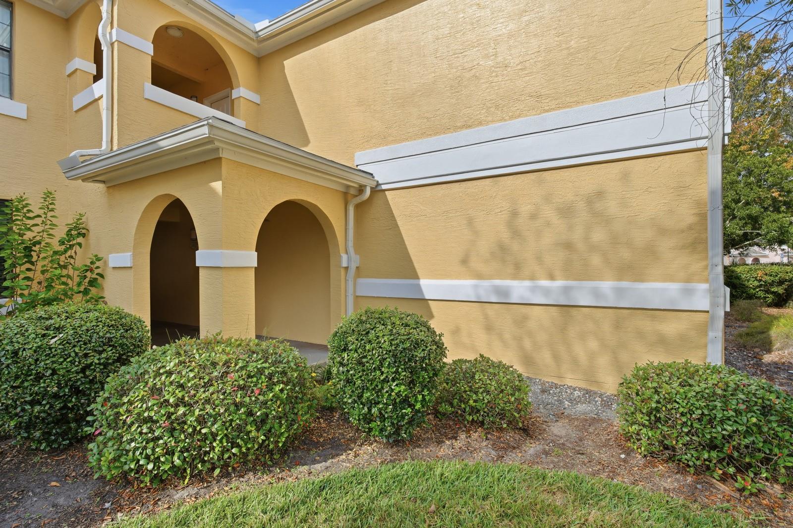 VISTA COVE - Residential