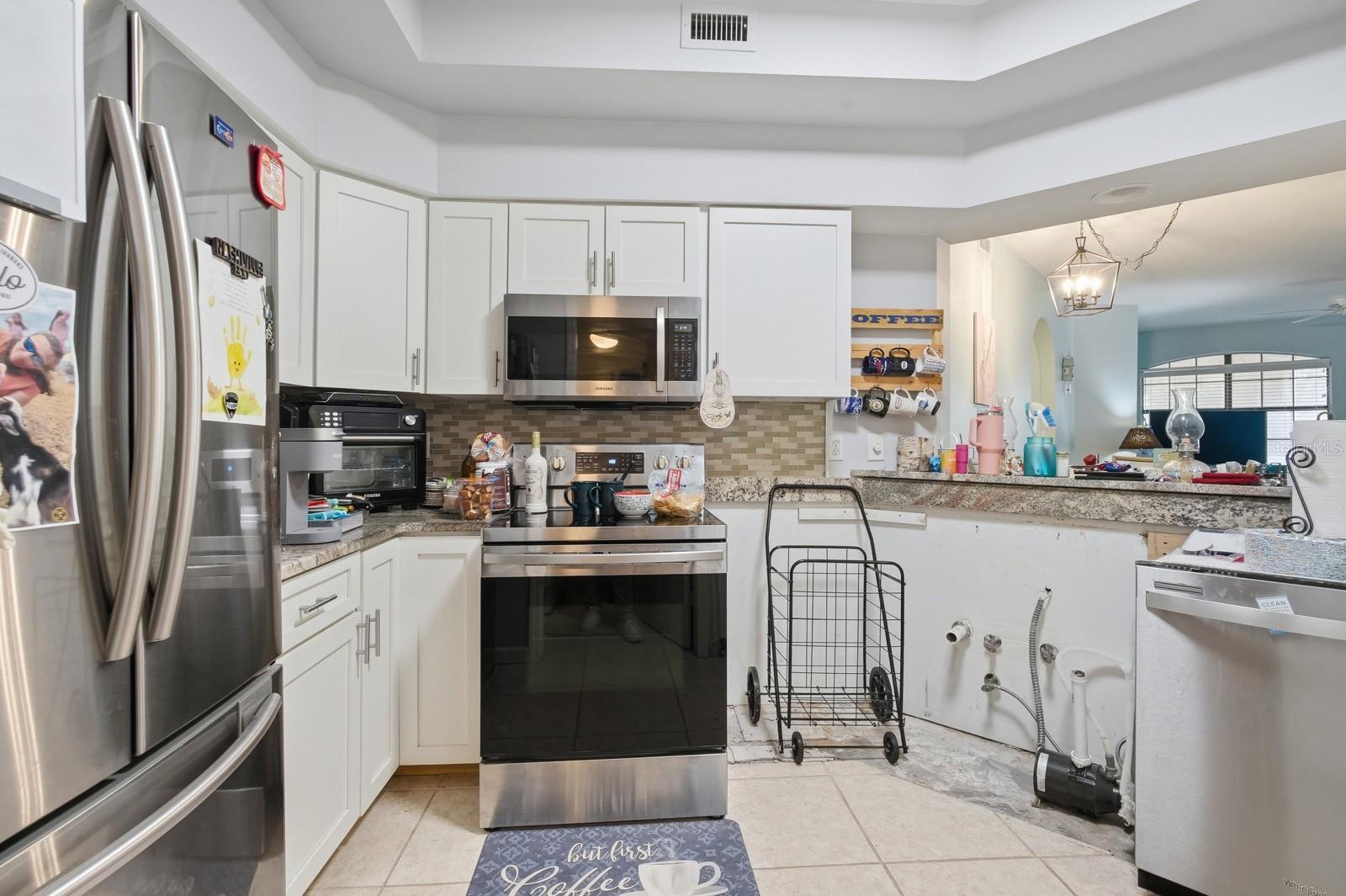 VISTA COVE - Residential