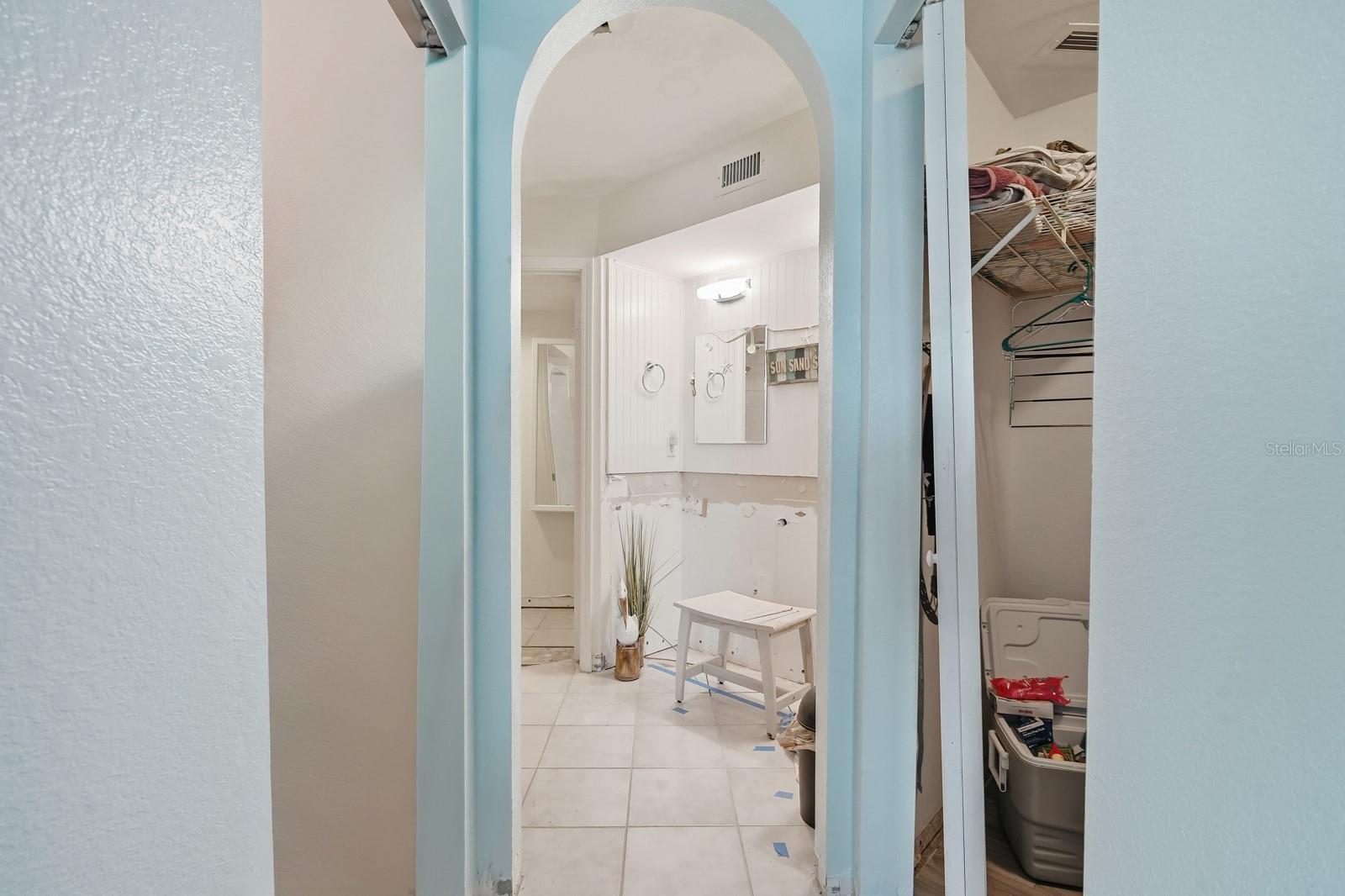 VISTA COVE - Residential