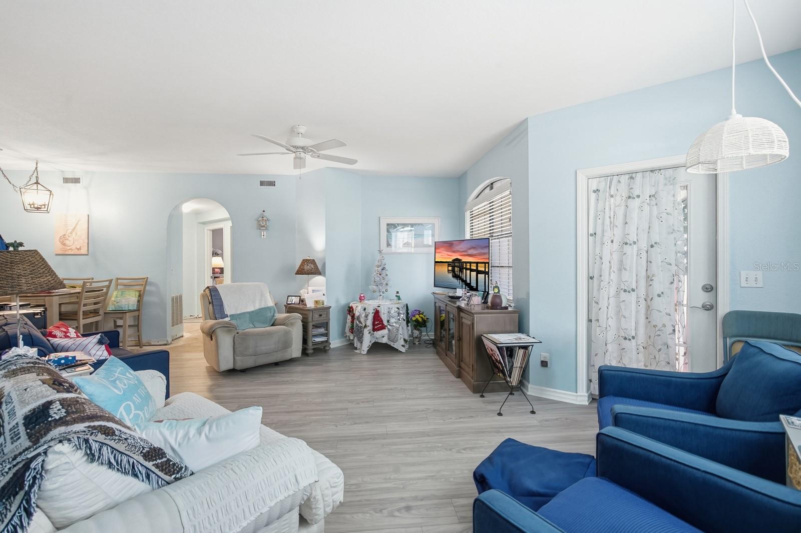 VISTA COVE - Residential