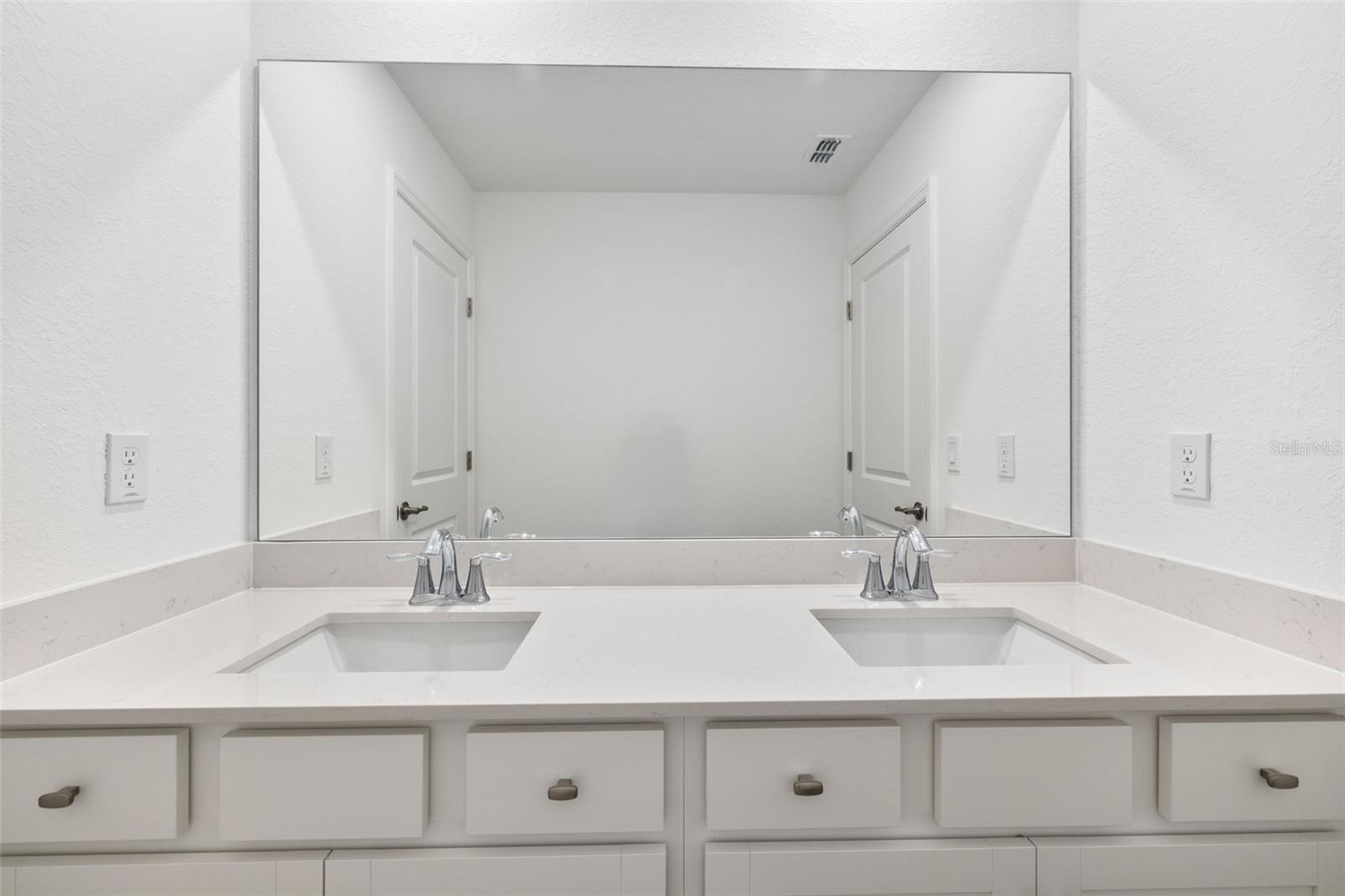 RYE RANCH - Residential