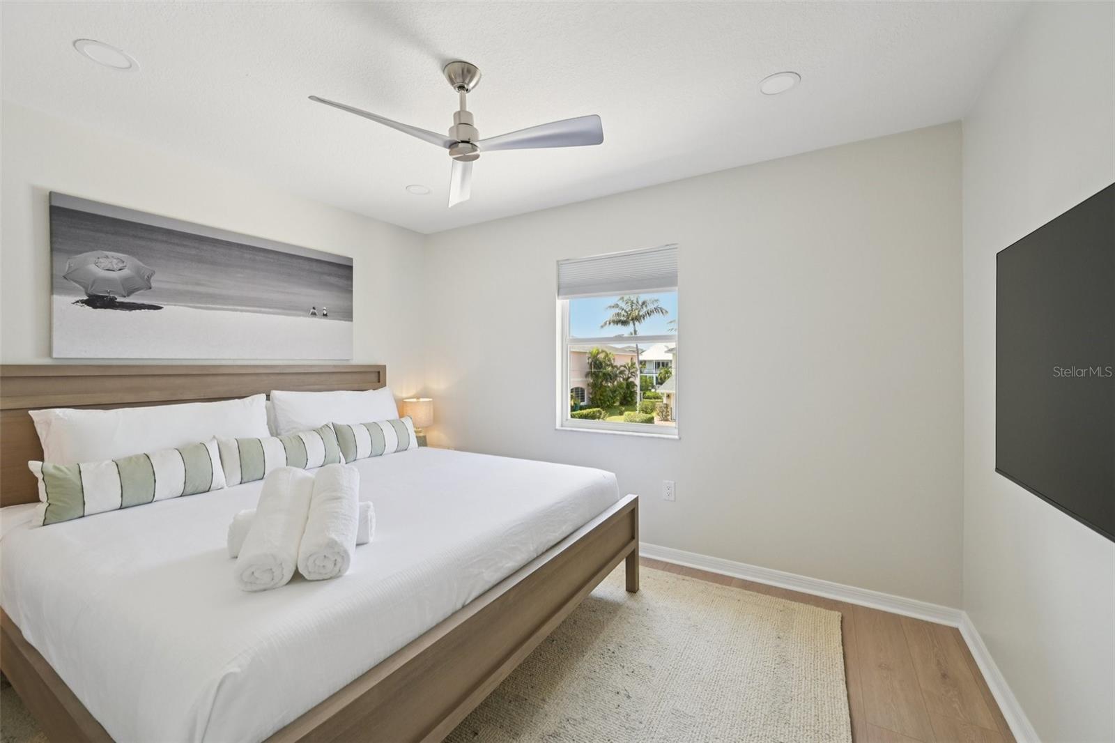 LUANA ISLES - Residential