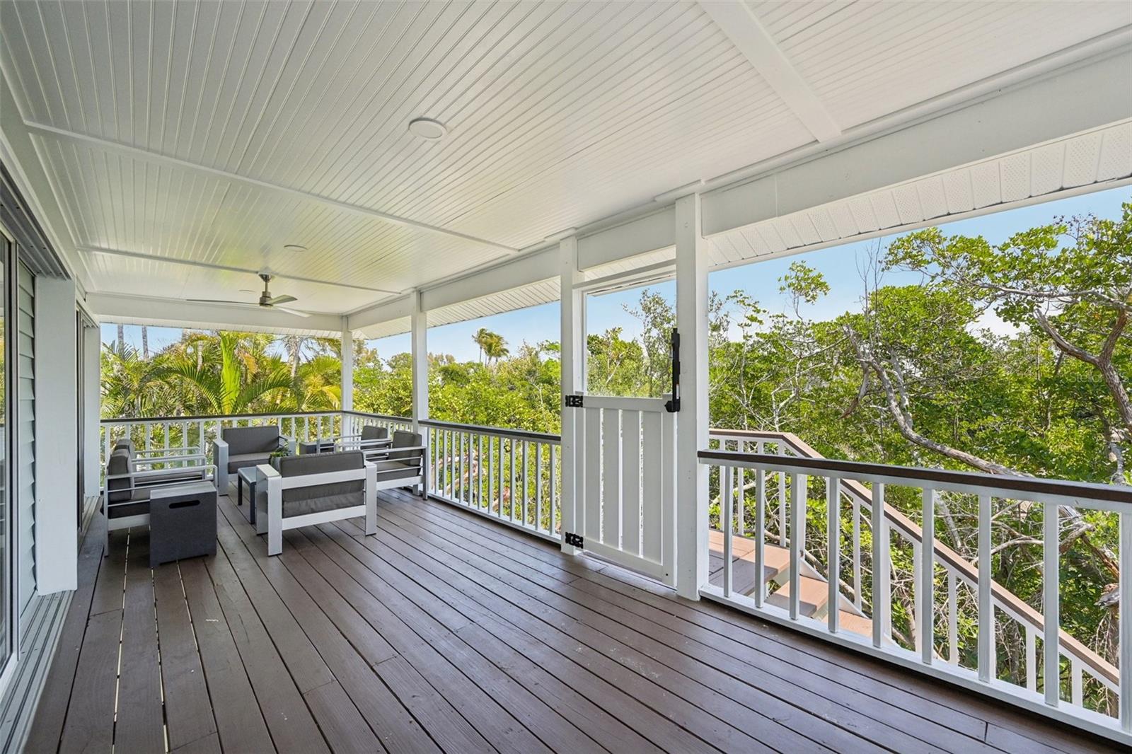 LUANA ISLES - Residential