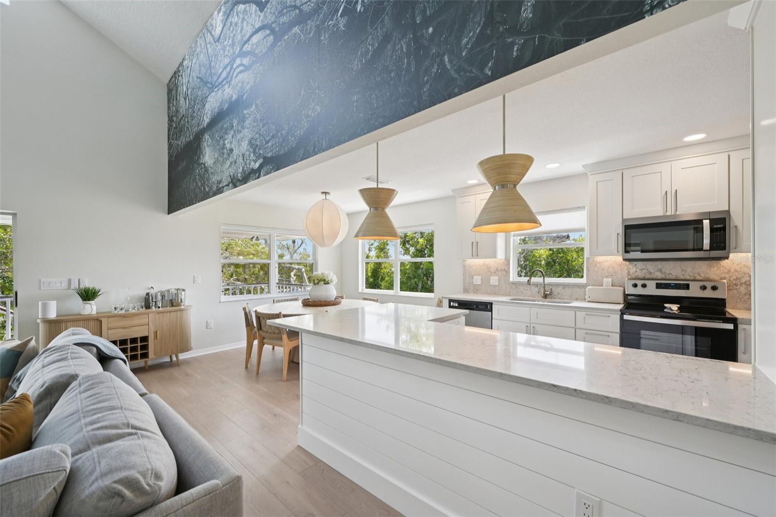 LUANA ISLES - Residential