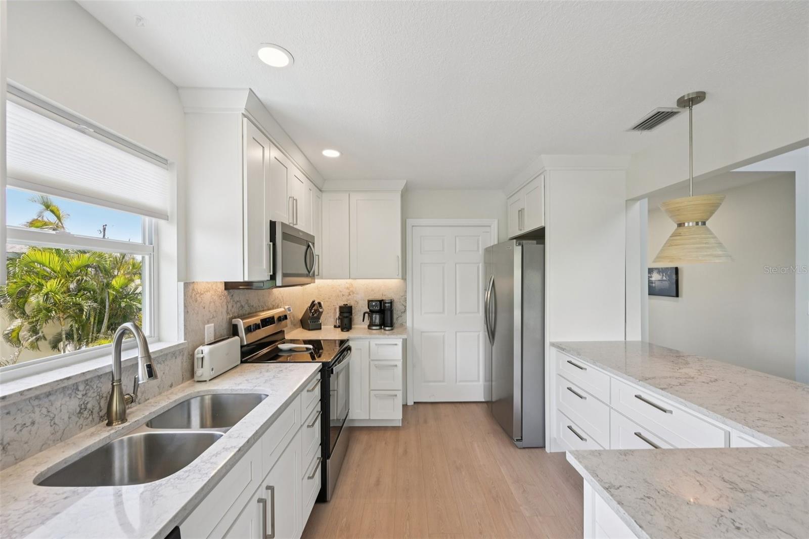 LUANA ISLES - Residential