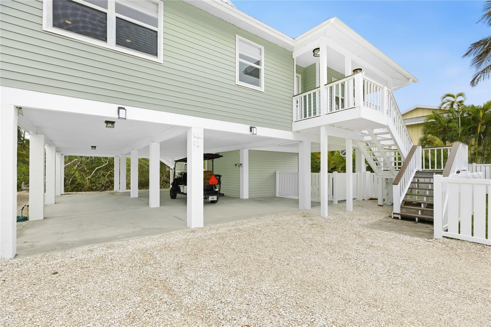 LUANA ISLES - Residential