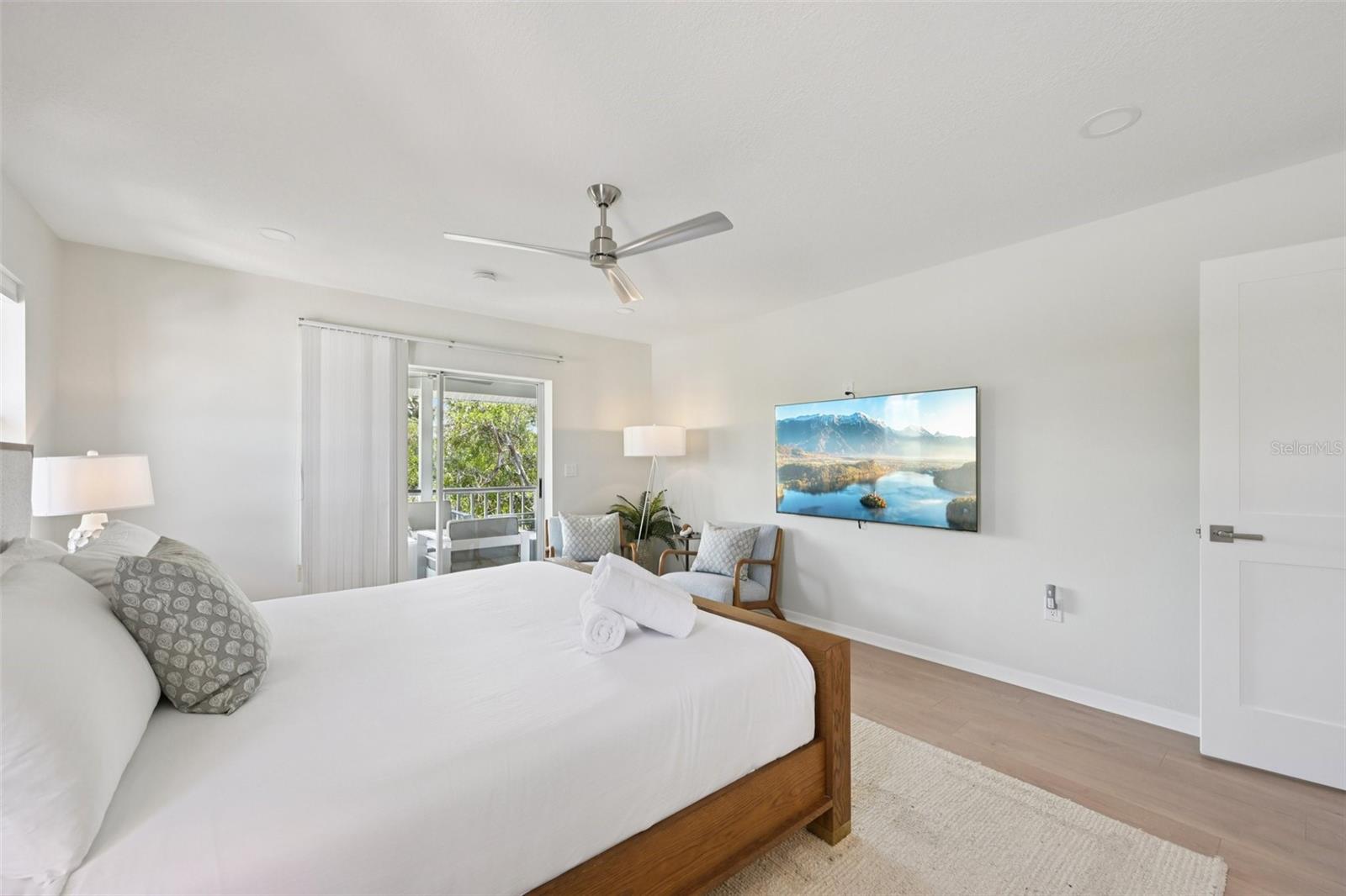 LUANA ISLES - Residential