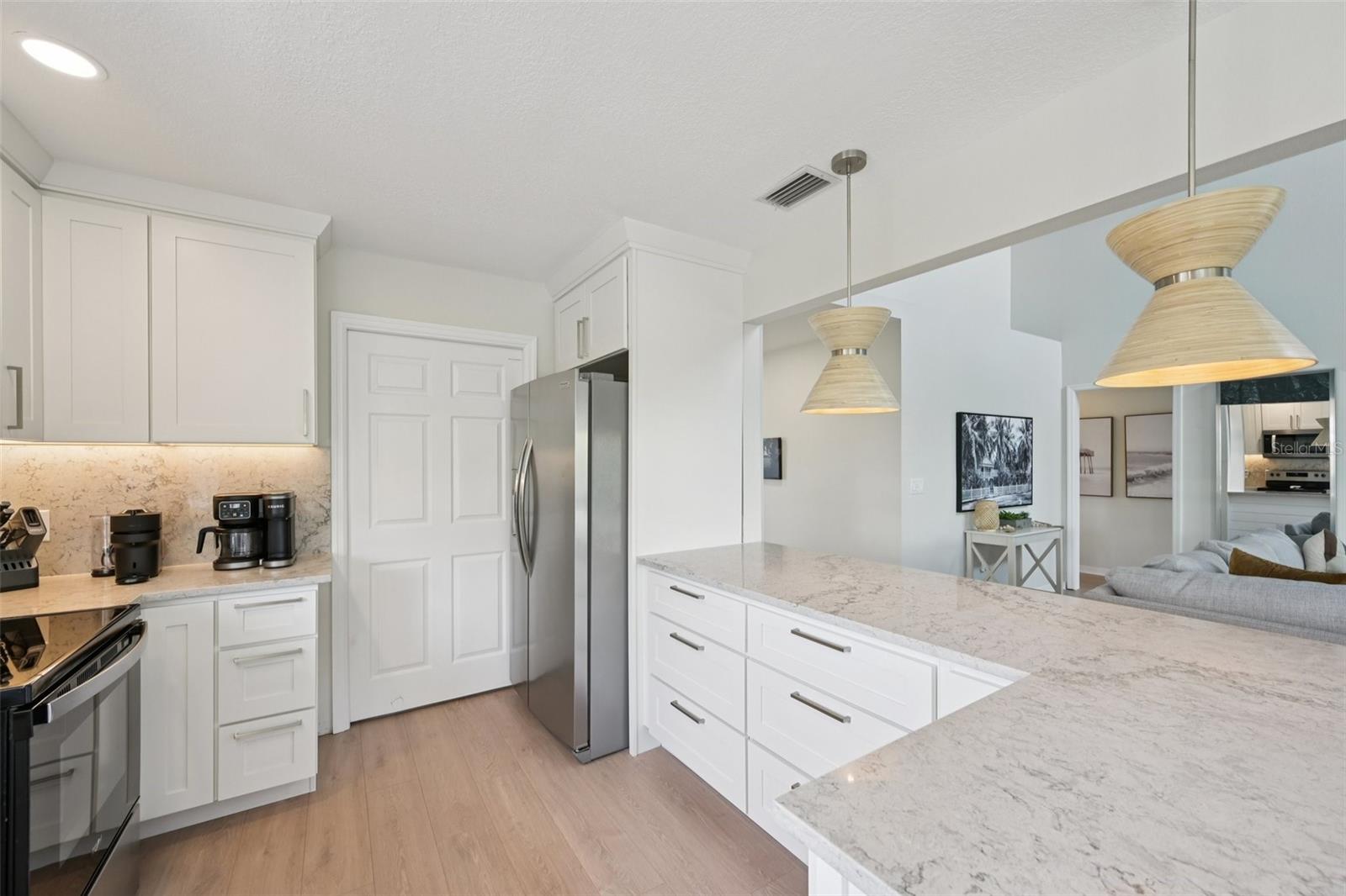 LUANA ISLES - Residential