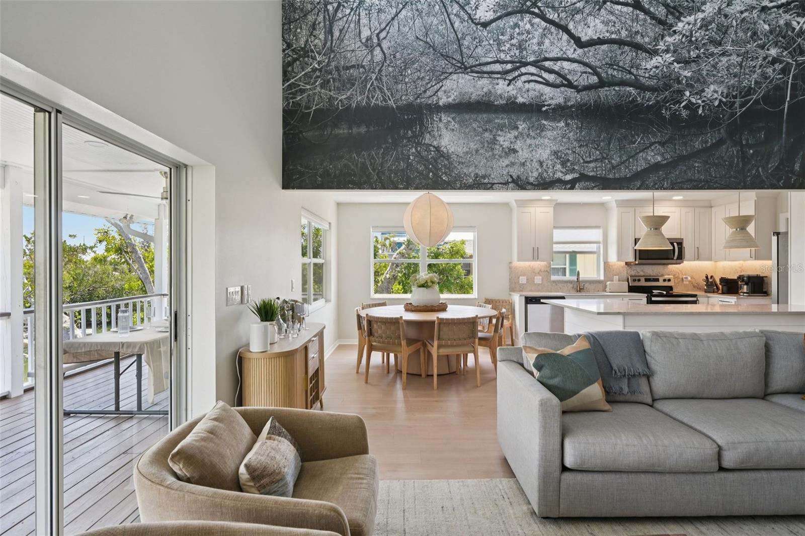 LUANA ISLES - Residential