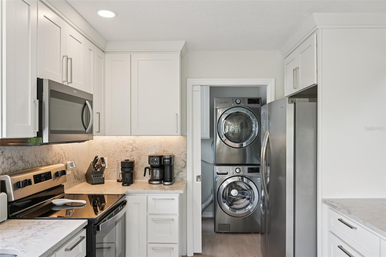 LUANA ISLES - Residential