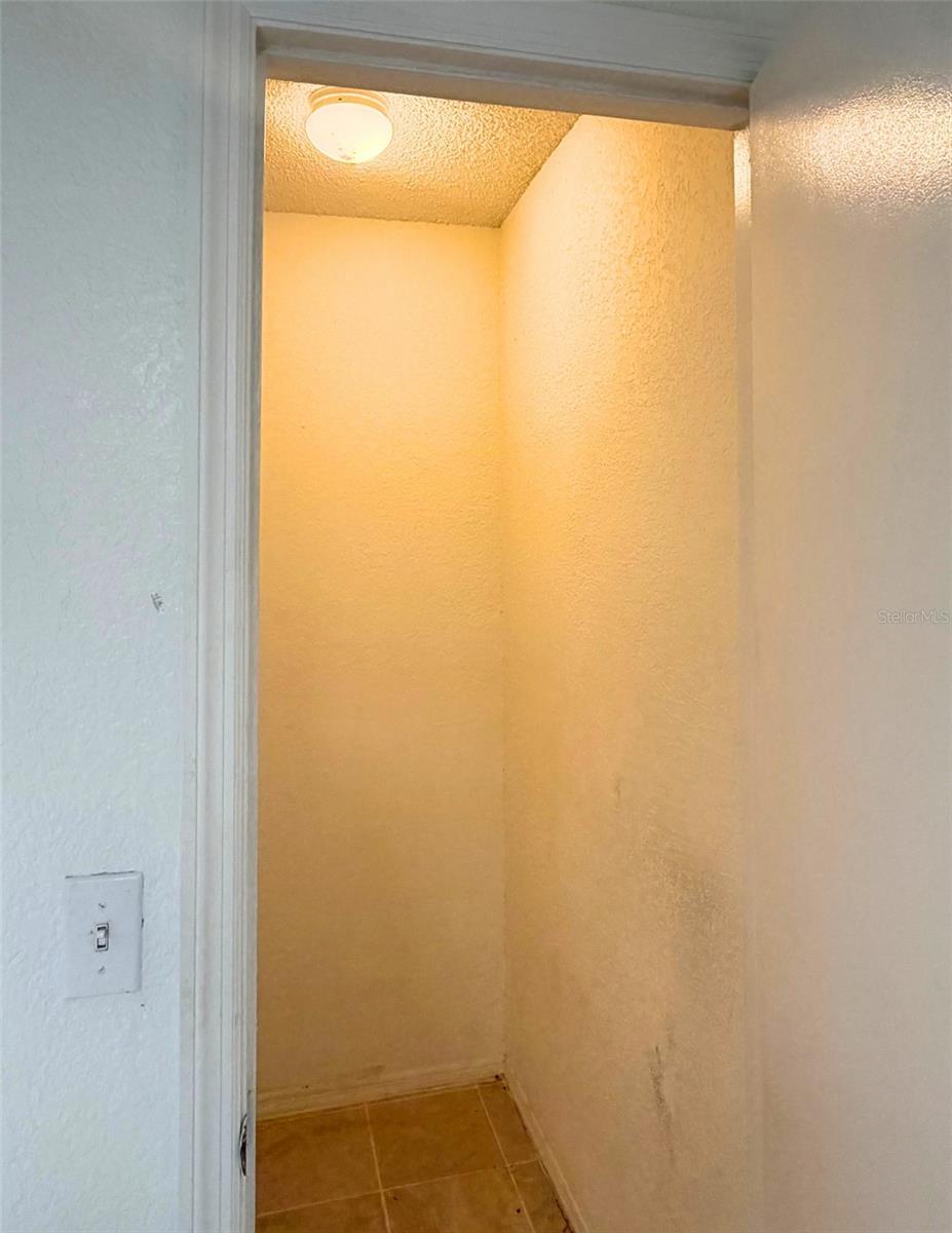 WATERFORD LNDG CONDO - Residential