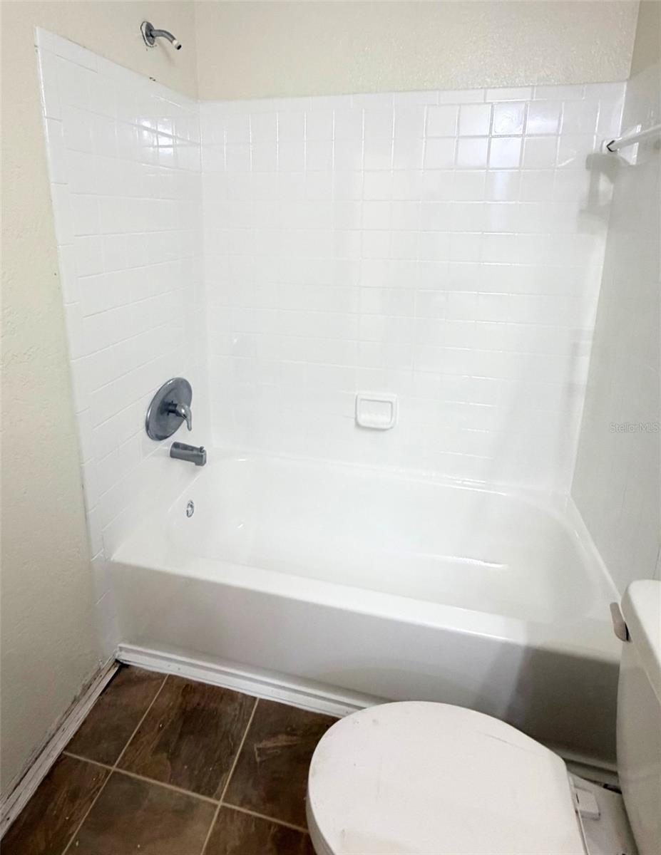 WATERFORD LNDG CONDO - Residential