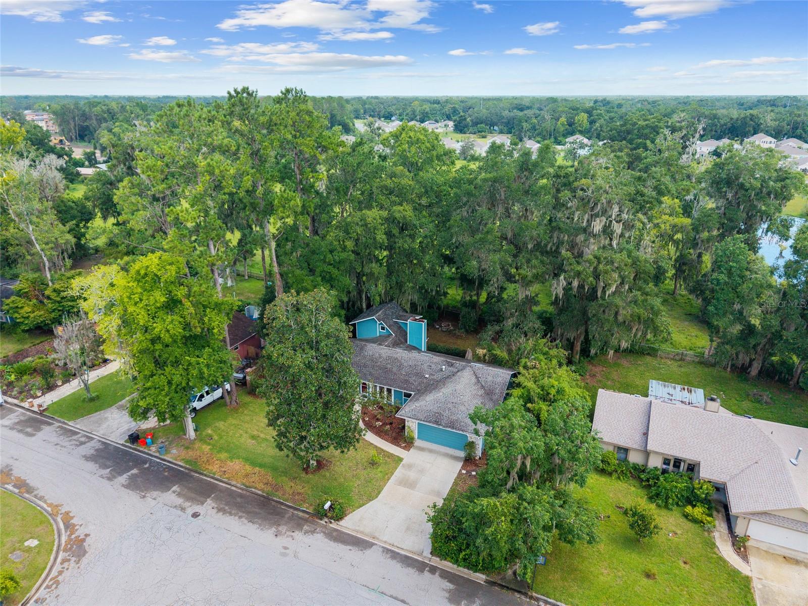 8129 SW 57TH PLACE