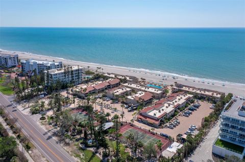 A home in LONGBOAT KEY