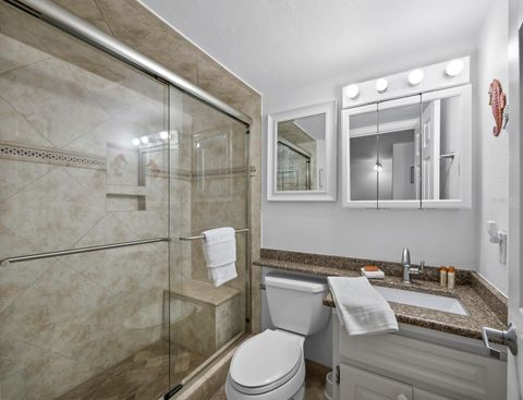 A home in LONGBOAT KEY