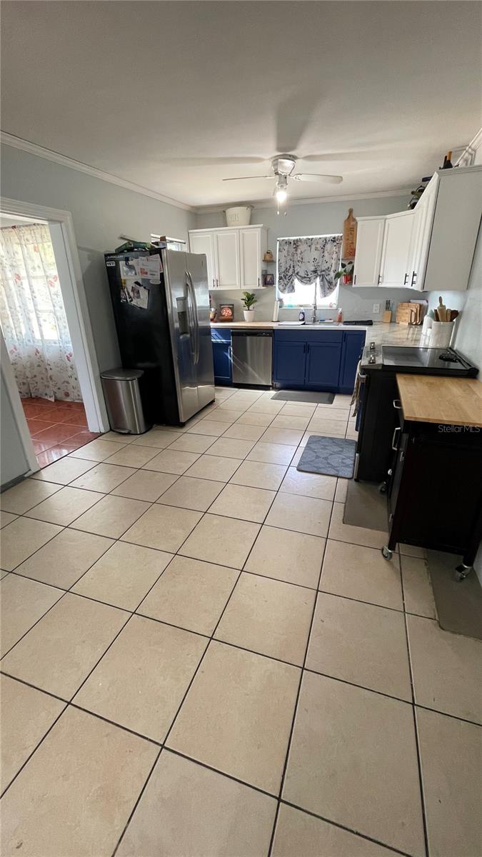 MAIN STREET - Residential