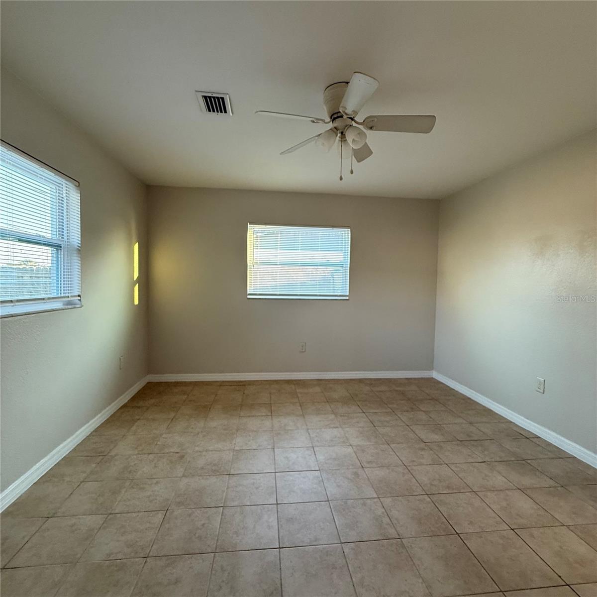 WARM MINERAL SPGS - Residential Lease