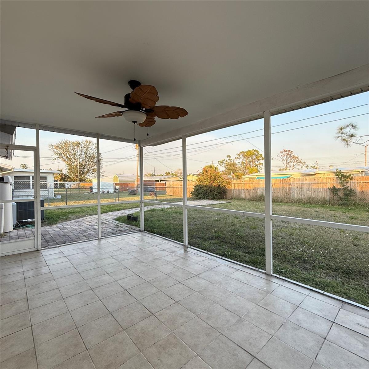 WARM MINERAL SPGS - Residential Lease