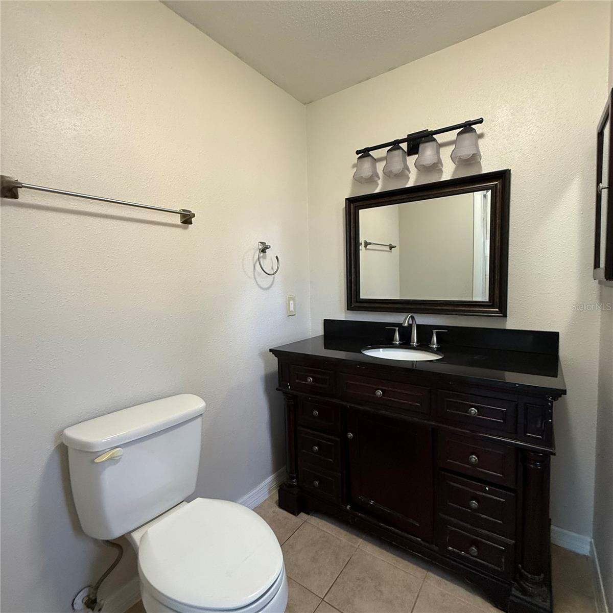 WARM MINERAL SPGS - Residential Lease