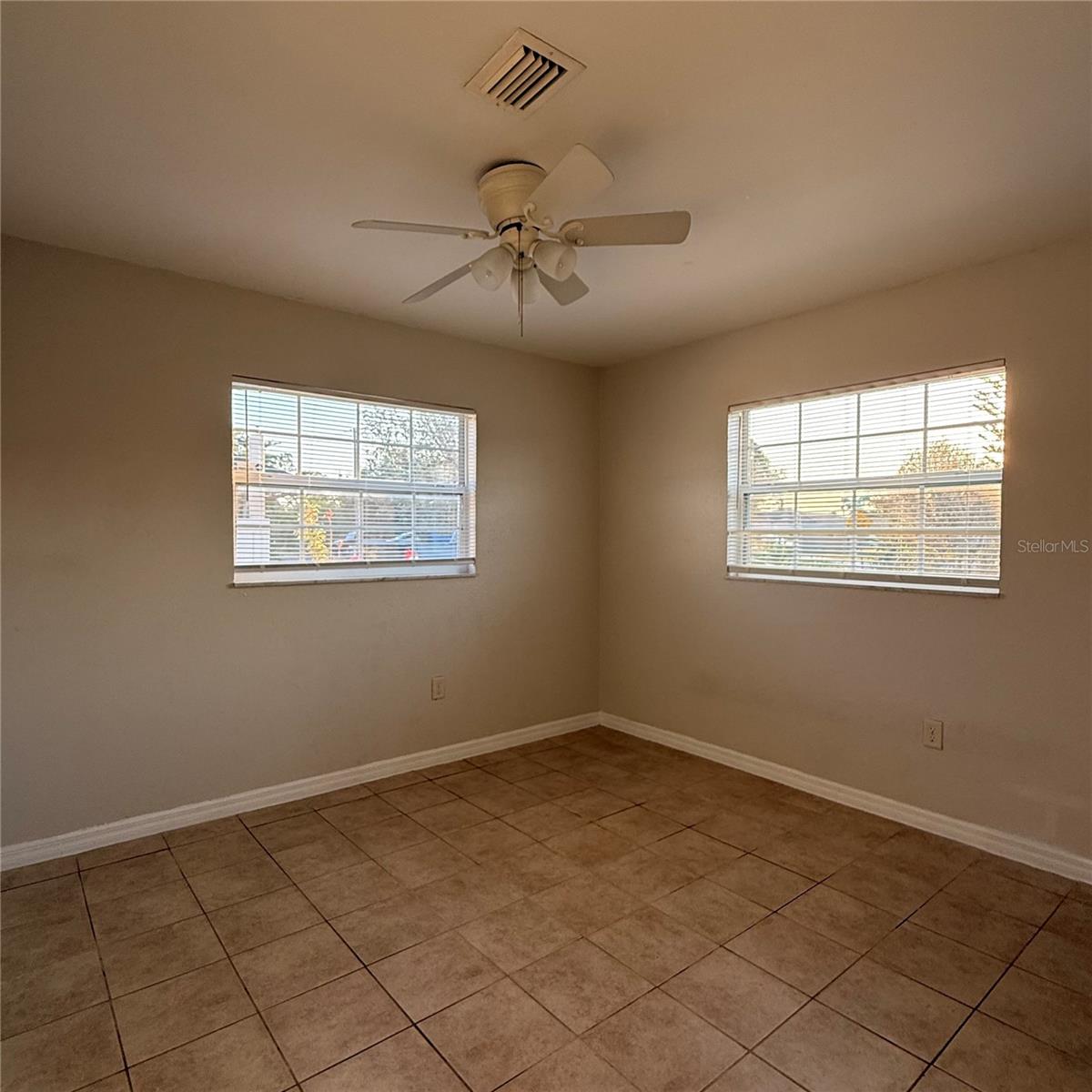 WARM MINERAL SPGS - Residential Lease
