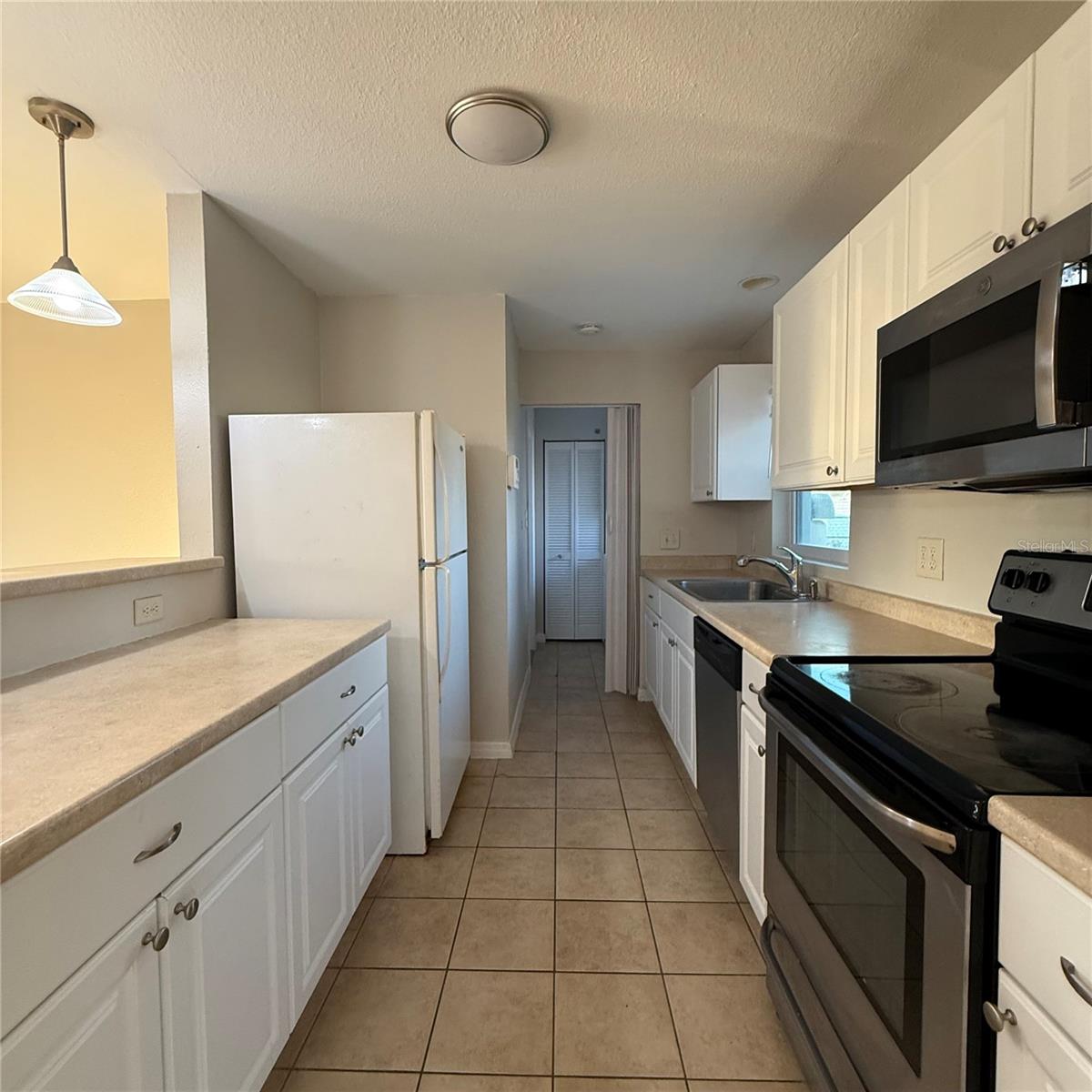 WARM MINERAL SPGS - Residential Lease