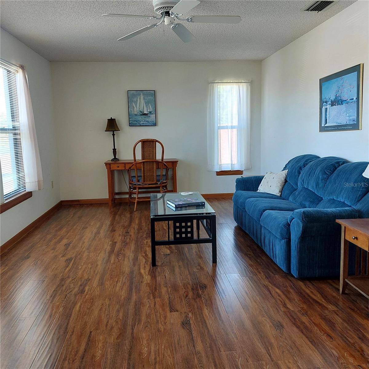 FLOR A MAR - Residential