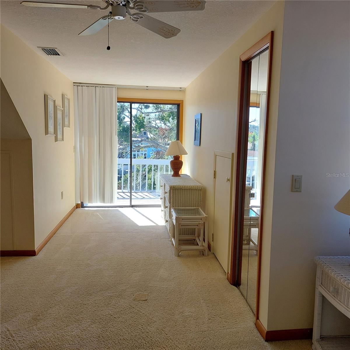 FLOR A MAR - Residential