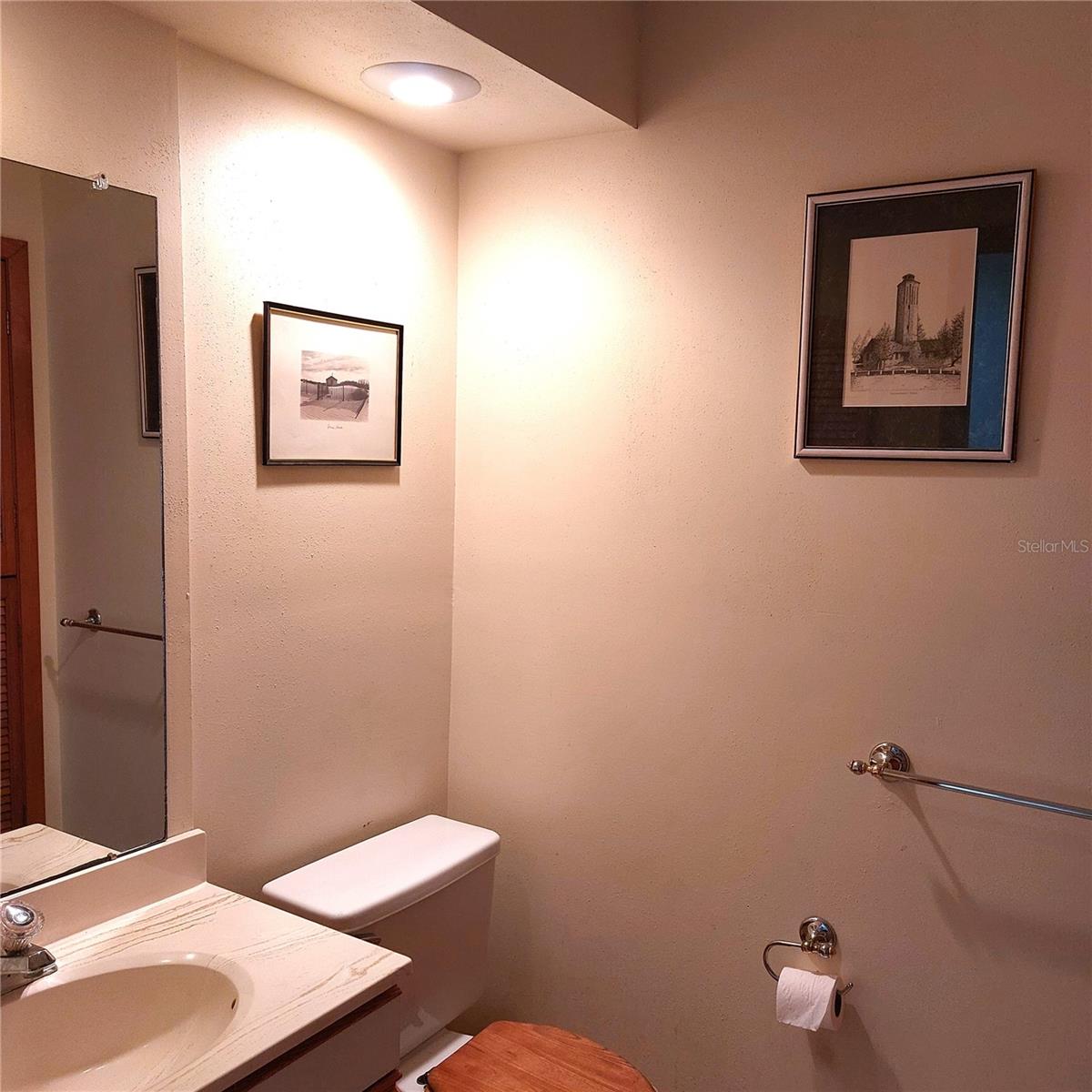 FLOR A MAR - Residential