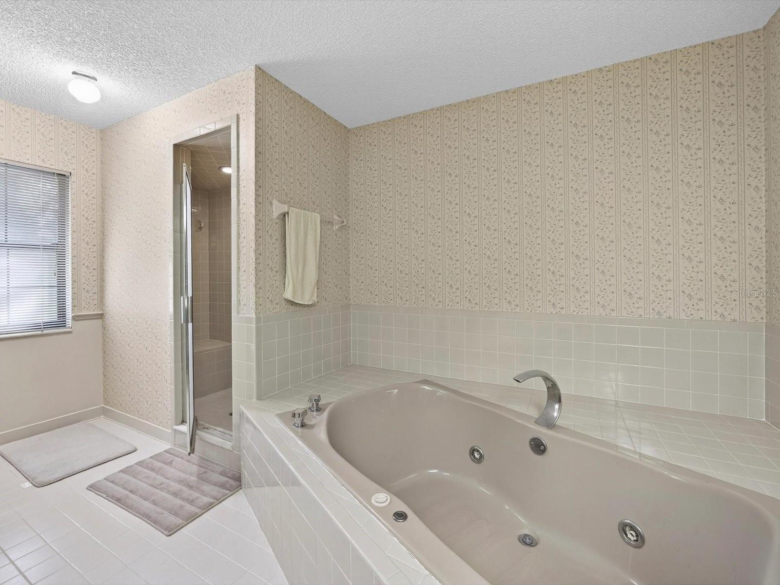 FOREST LAKE ADD - Residential