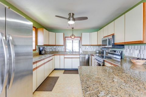 Tiny photo for 900 N Harbor Terrace Rd, Tavares, FL 32778 (MLS # O6333934)