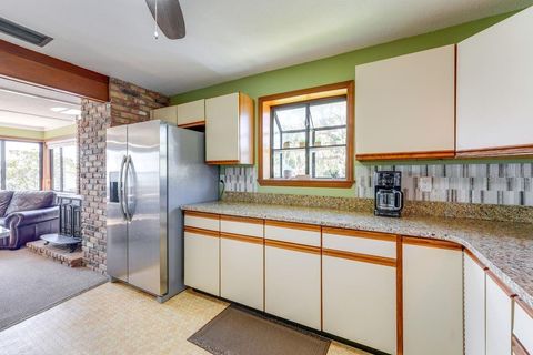 Tiny photo for 900 N Harbor Terrace Rd, Tavares, FL 32778 (MLS # O6333934)