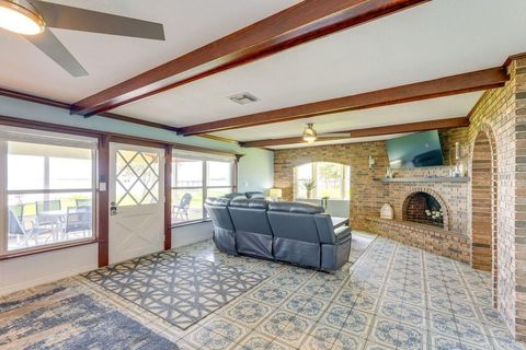 Tiny photo for 900 N Harbor Terrace Rd, Tavares, FL 32778 (MLS # O6333934)