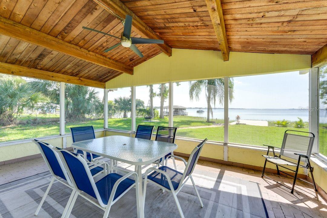 TAVARES PALM DORA PARK - Residential