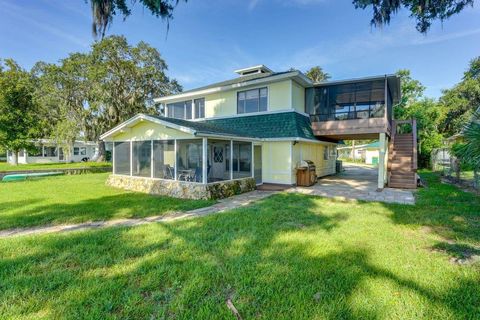 Tiny photo for 900 N Harbor Terrace Rd, Tavares, FL 32778 (MLS # O6333934)