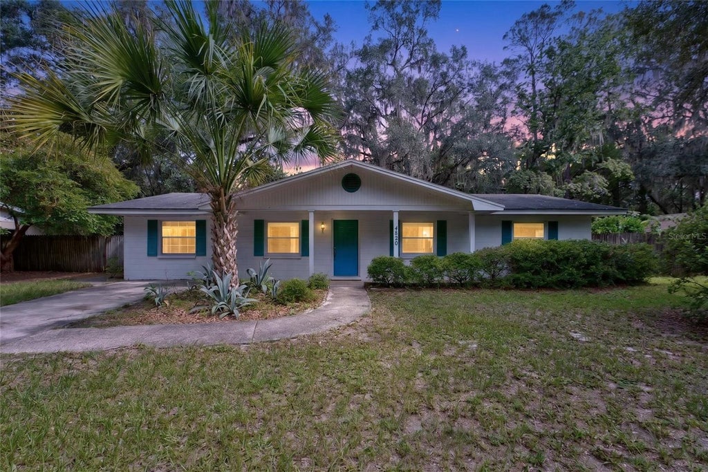 Photo of 4820 NE 4th Place, Gainesville, FL 32641 (MLS # GC542284)