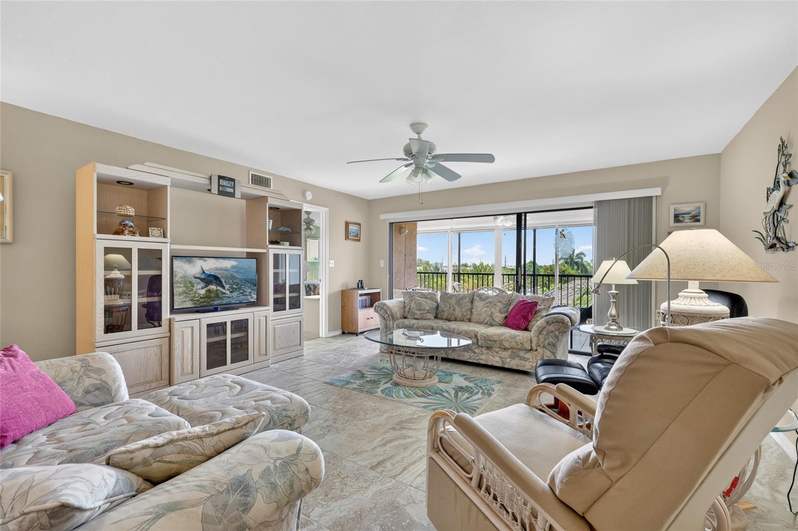 BANYAN POINT PH 03 - Residential
