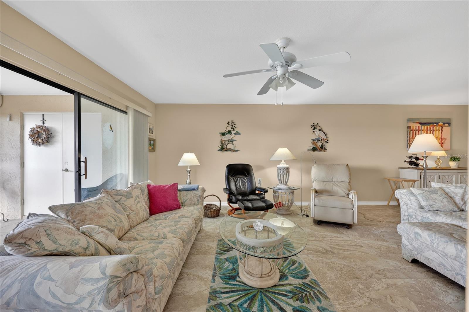 BANYAN POINT PH 03 - Residential