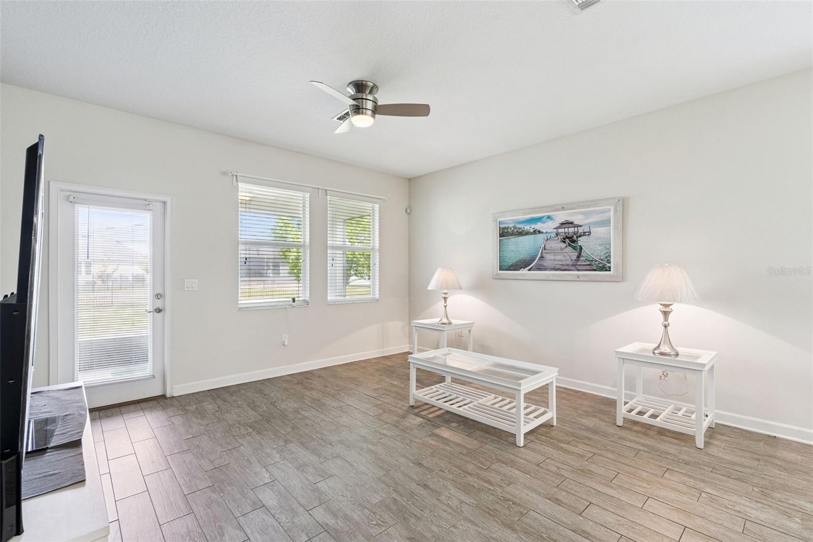 STOREY LAKE PH I-2 - Residential
