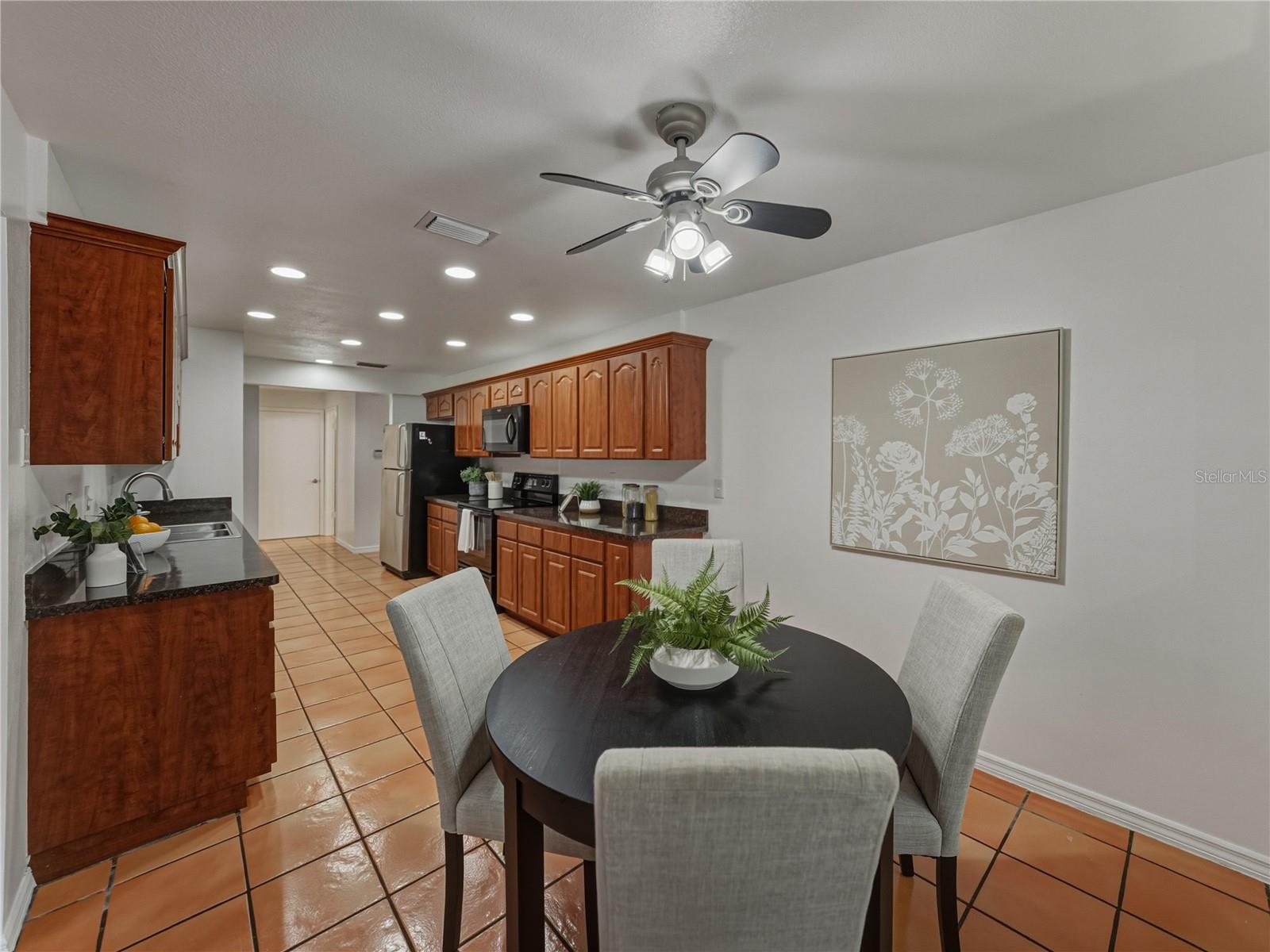 NORTHDALE SEC J - Residential