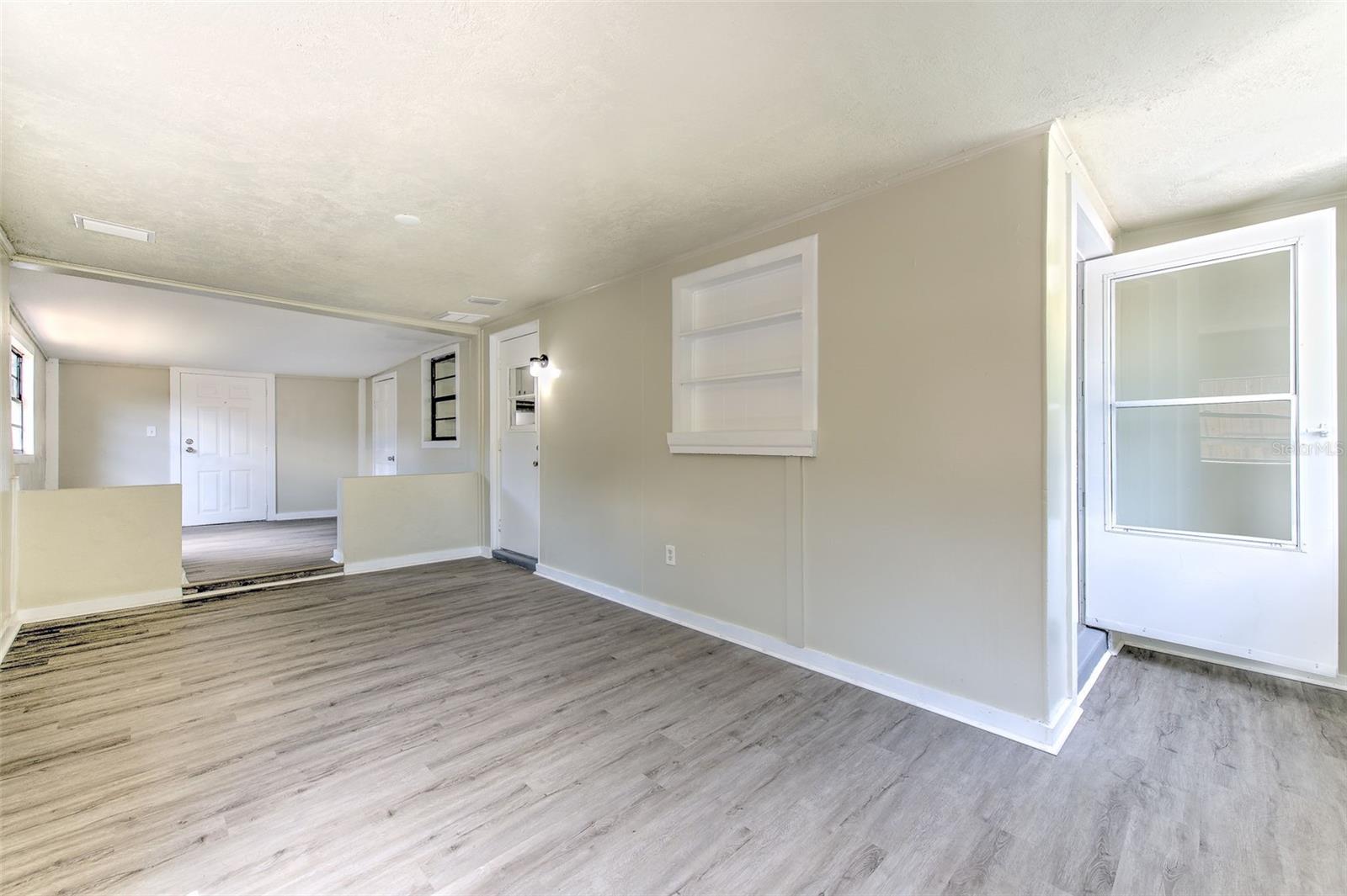 MILLERS MANOR - Residential Lease