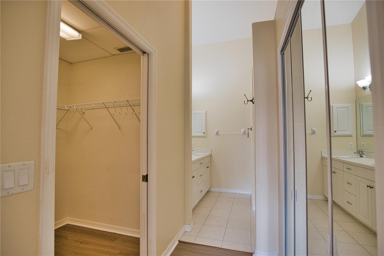 TUSCANY LAKE - Residential Lease