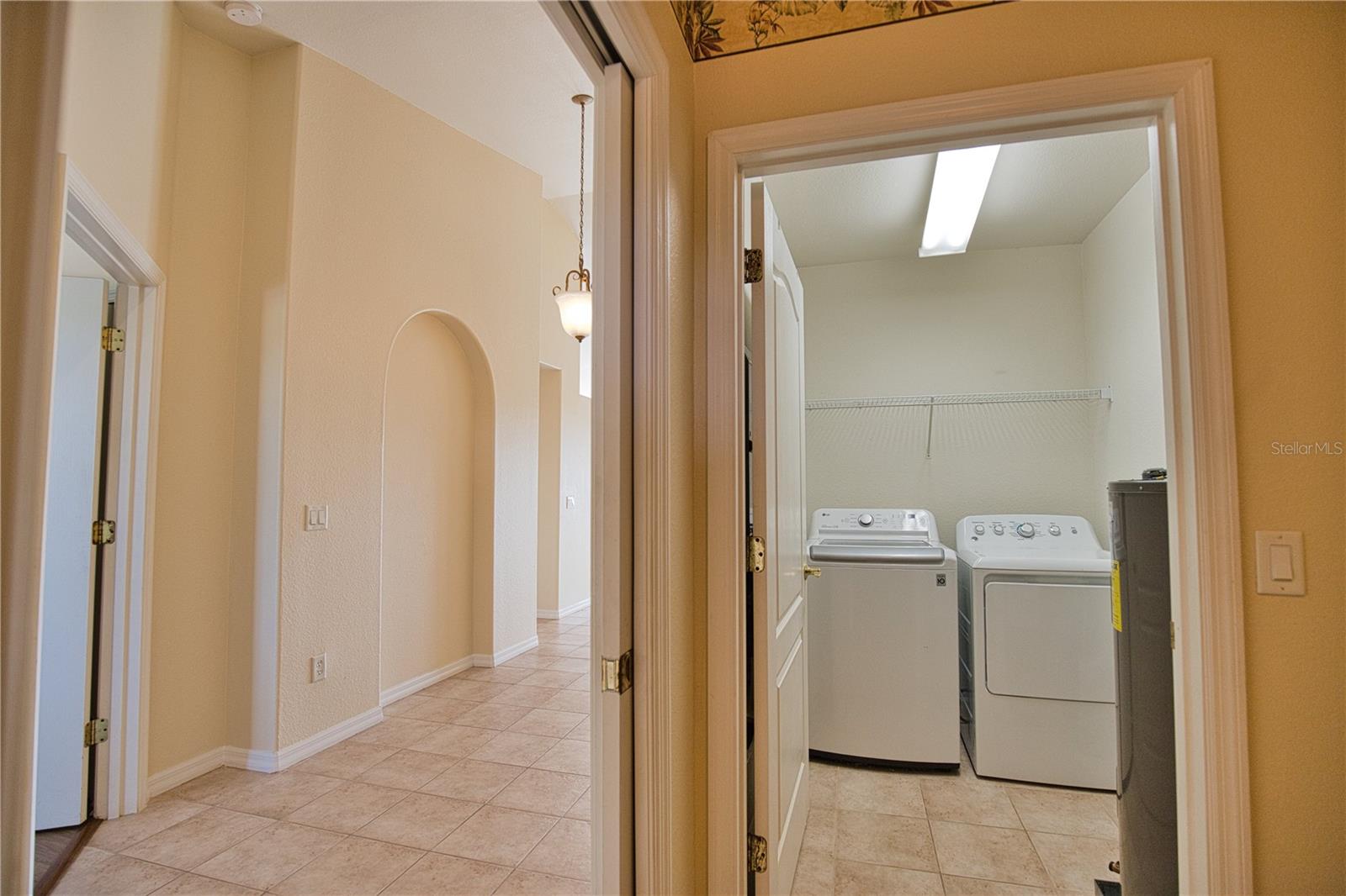 TUSCANY LAKE - Residential Lease