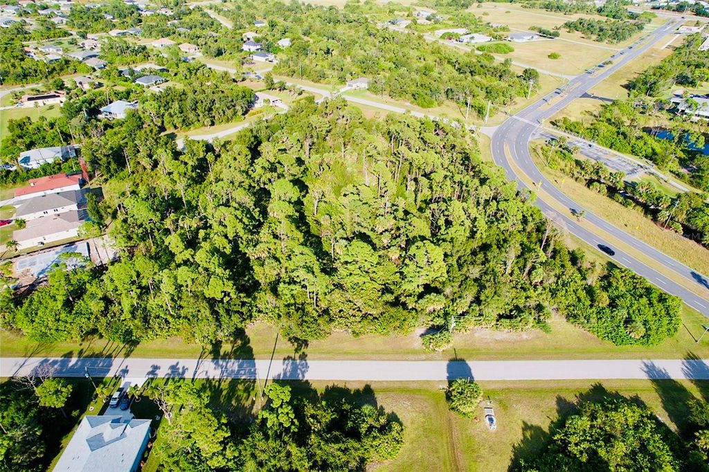 Photo of 102 Antilla Drive, Rotonda West, FL 33947 (MLS # N6141372)